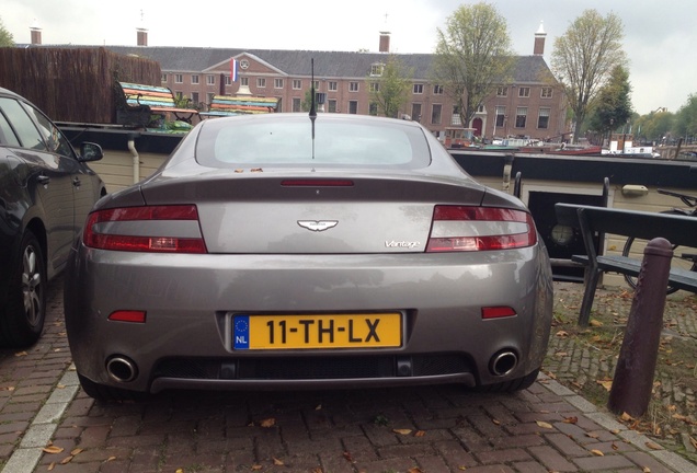 Aston Martin V8 Vantage