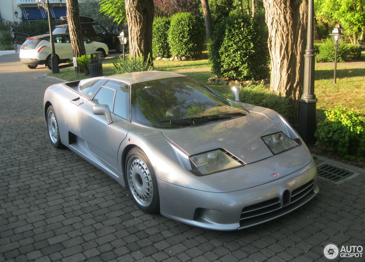 Bugatti EB110 GT