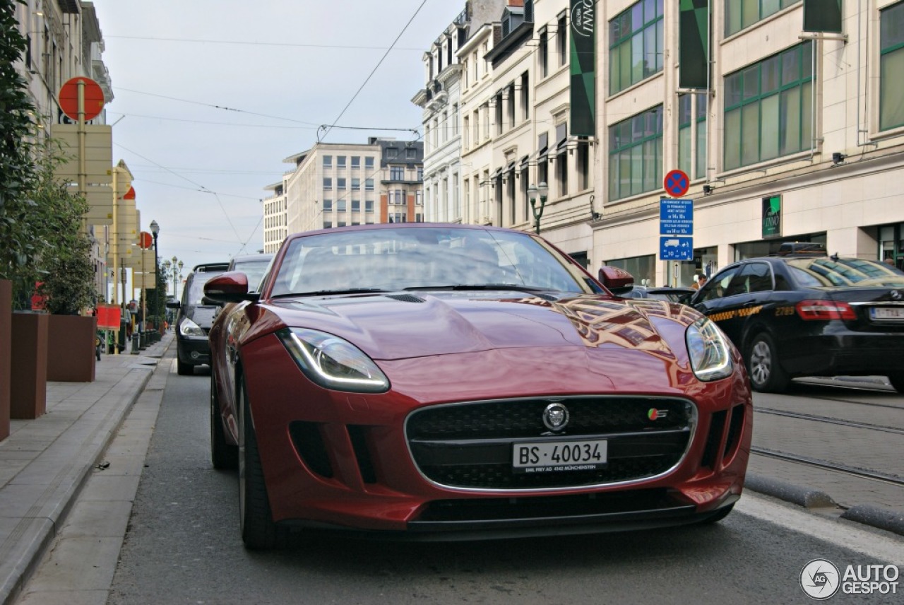 Jaguar F-TYPE S Convertible