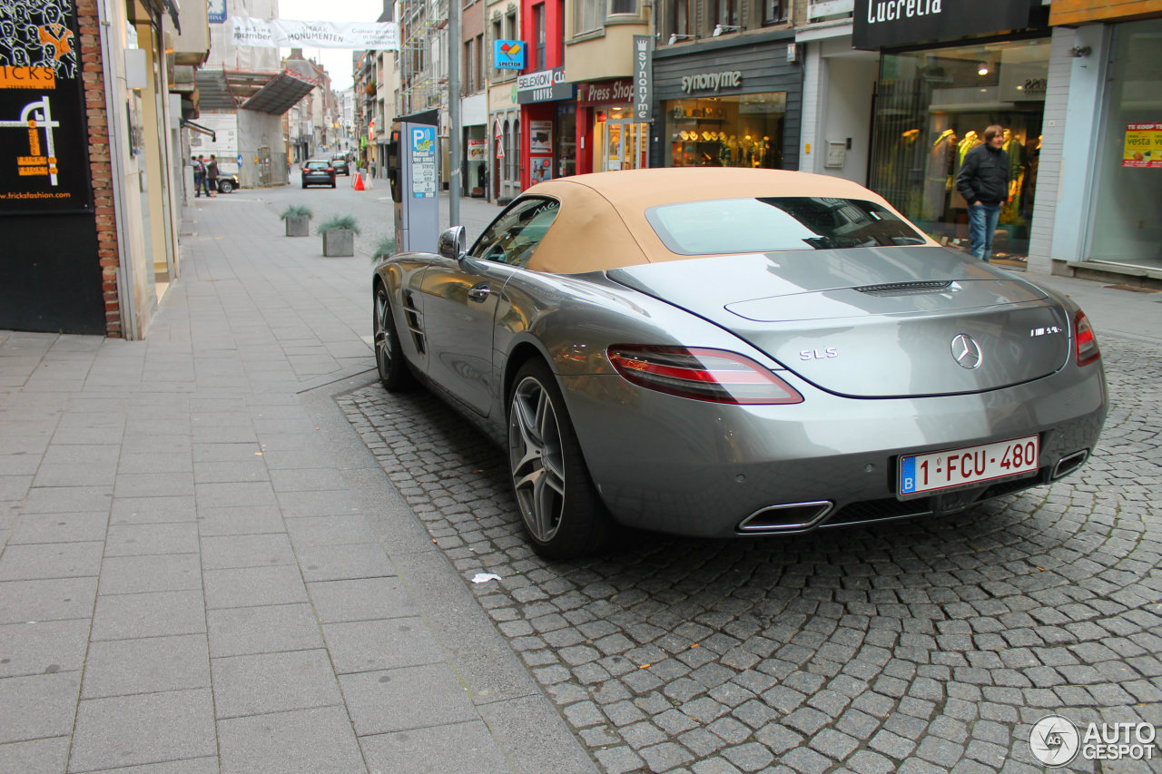 Mercedes-Benz SLS AMG Roadster