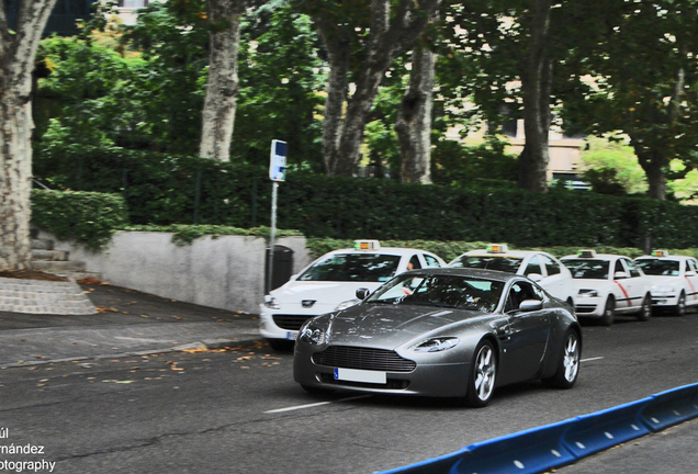 Aston Martin V8 Vantage