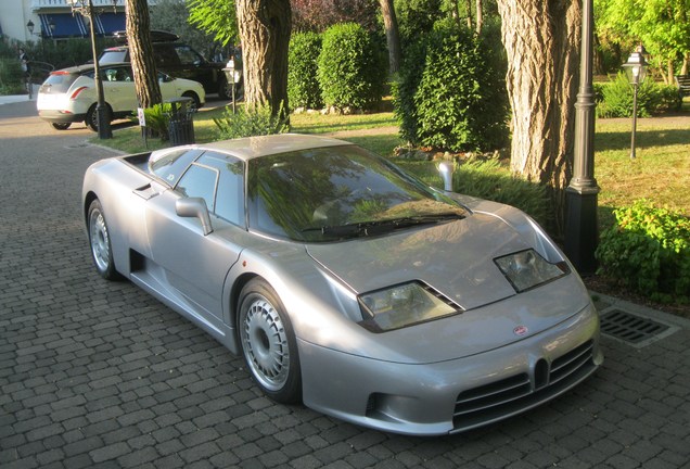 Bugatti EB110 GT