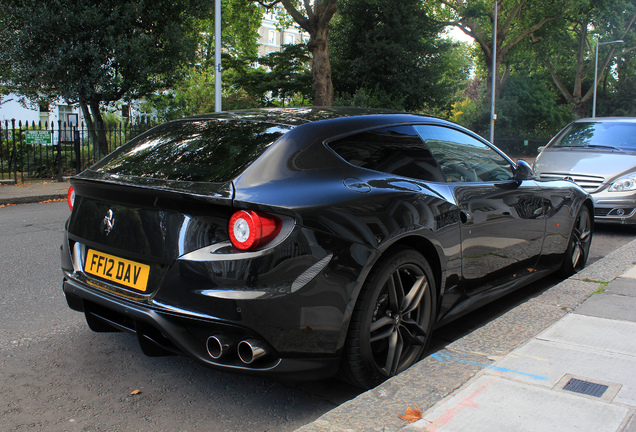 Ferrari FF