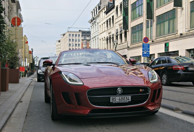 Jaguar F-TYPE S Convertible