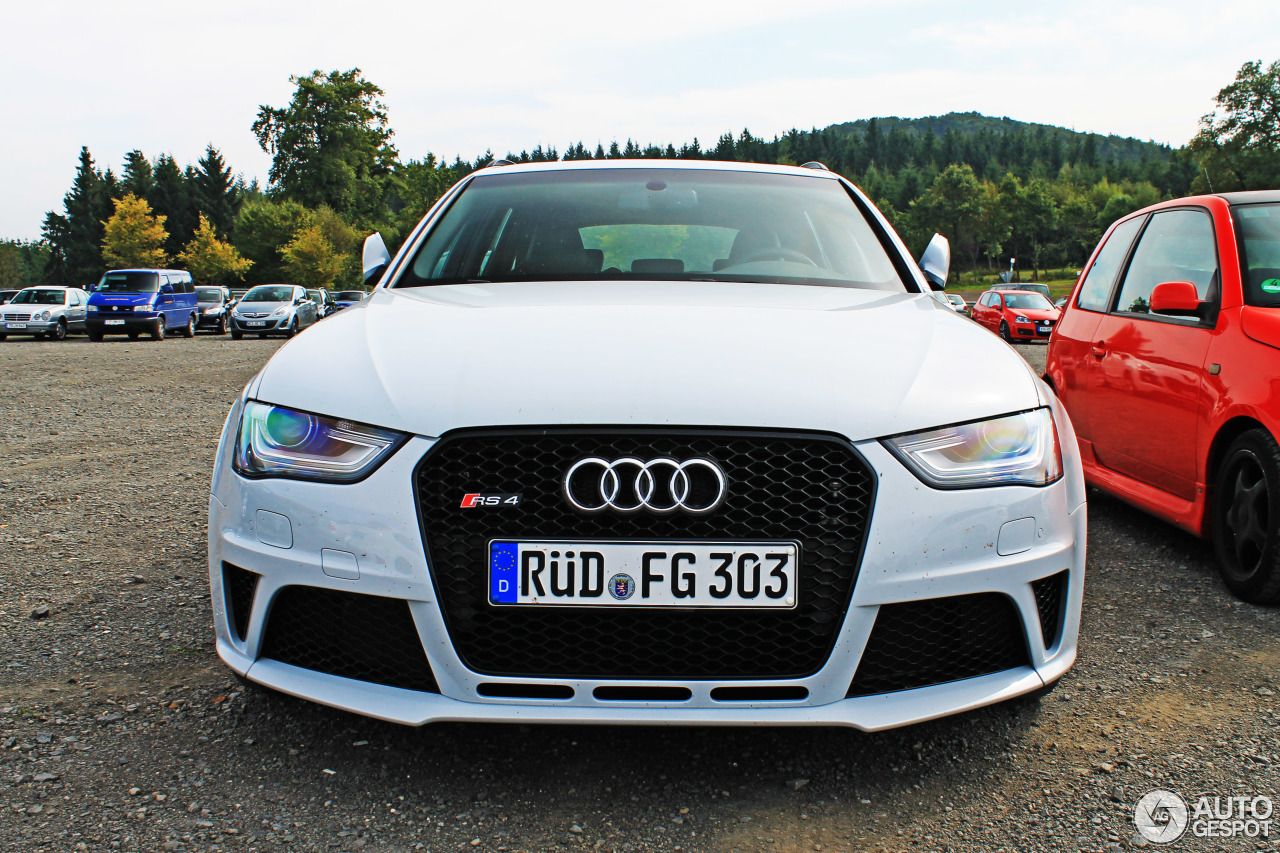 Audi RS4 Avant B8