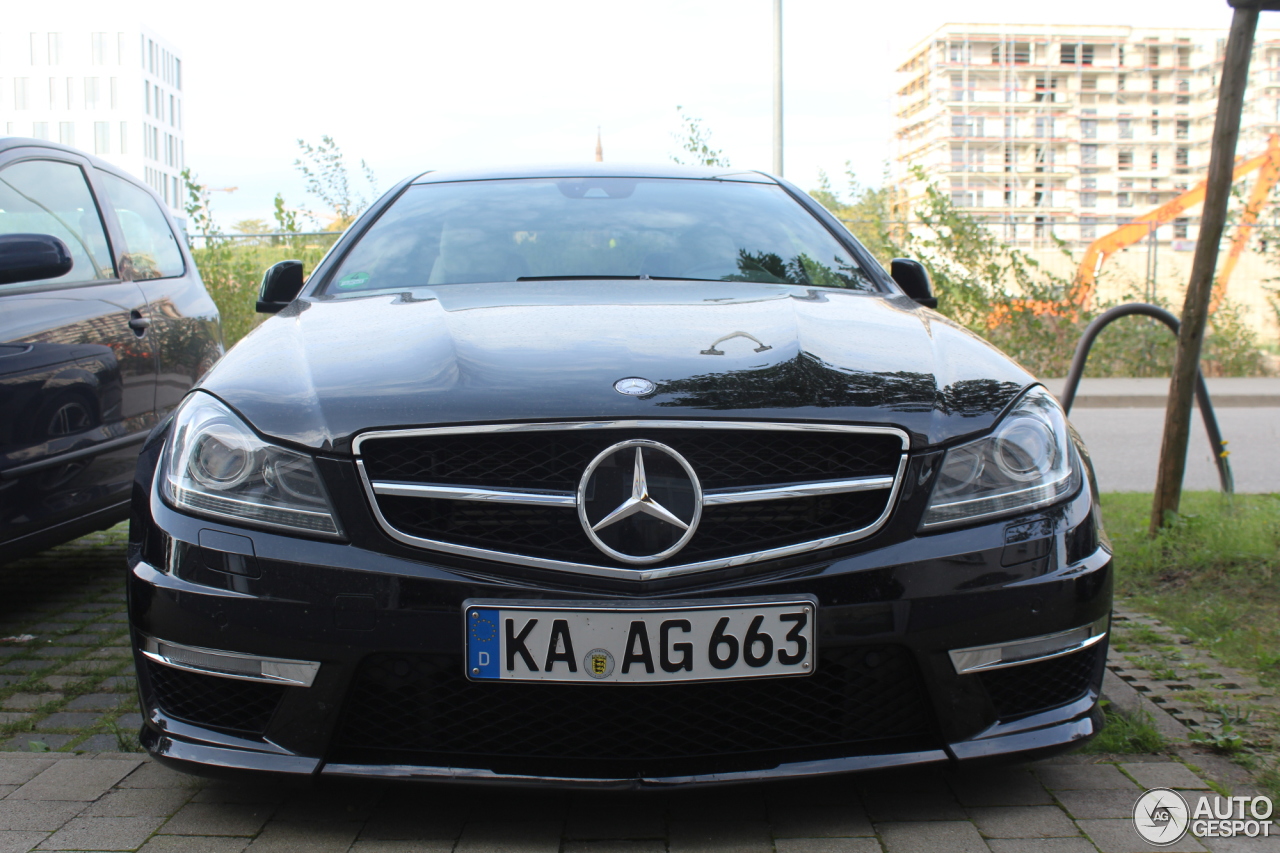 Mercedes-Benz C 63 AMG Coupé