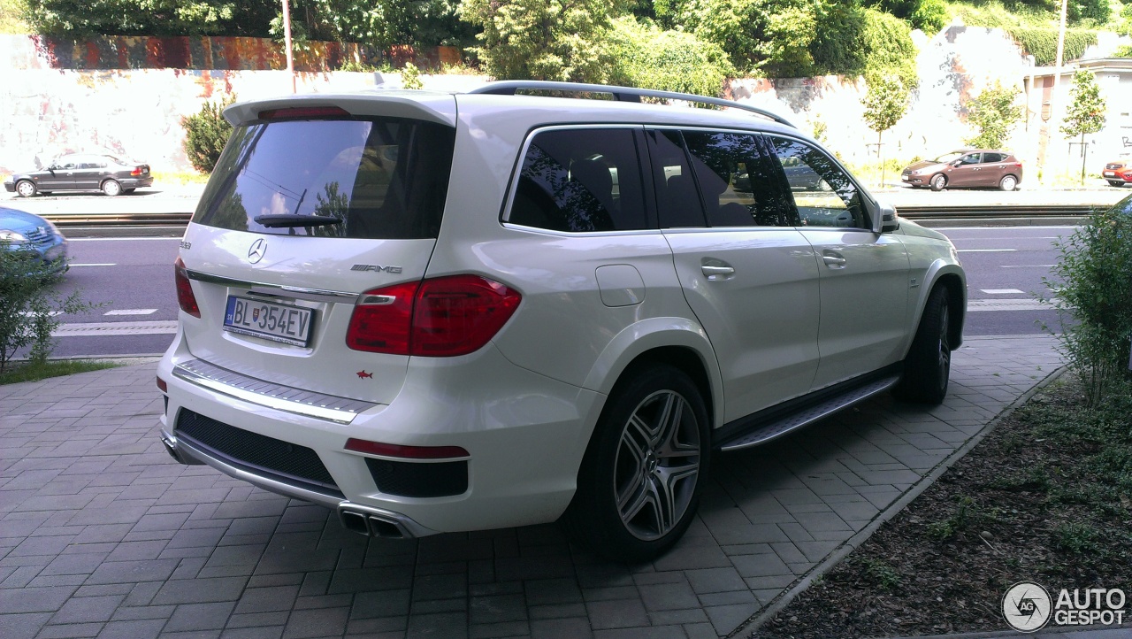 Mercedes-Benz GL 63 AMG X166