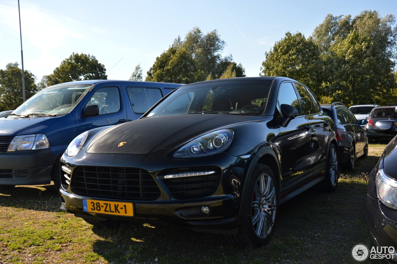 Porsche 958 Cayenne GTS