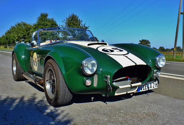 AC Cobra Superformance 427