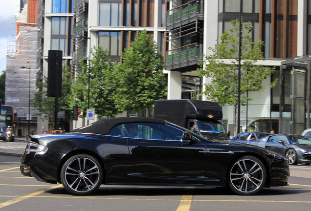 Aston Martin DBS Volante