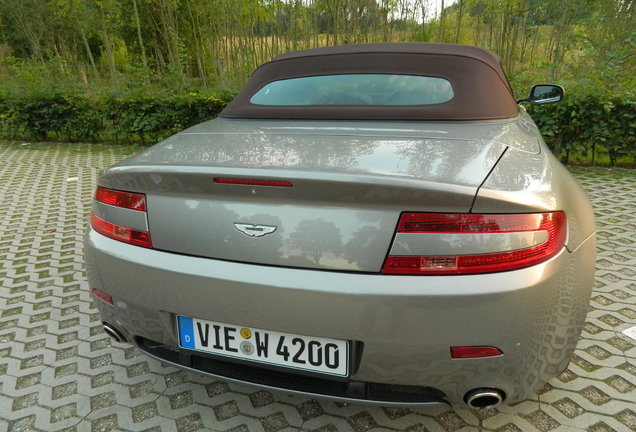 Aston Martin V8 Vantage Roadster