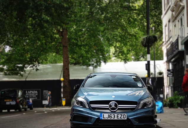 Mercedes-Benz A 45 AMG