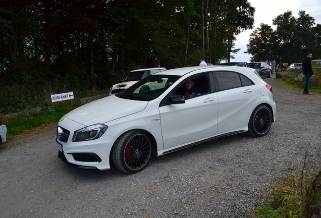 Mercedes-Benz A 45 AMG