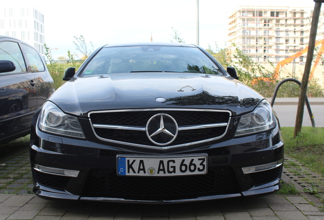 Mercedes-Benz C 63 AMG Coupé