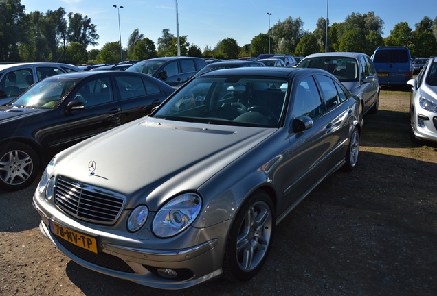 Mercedes-Benz E 55 AMG