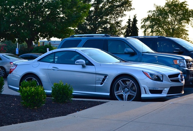 Mercedes-Benz SL 63 AMG R231