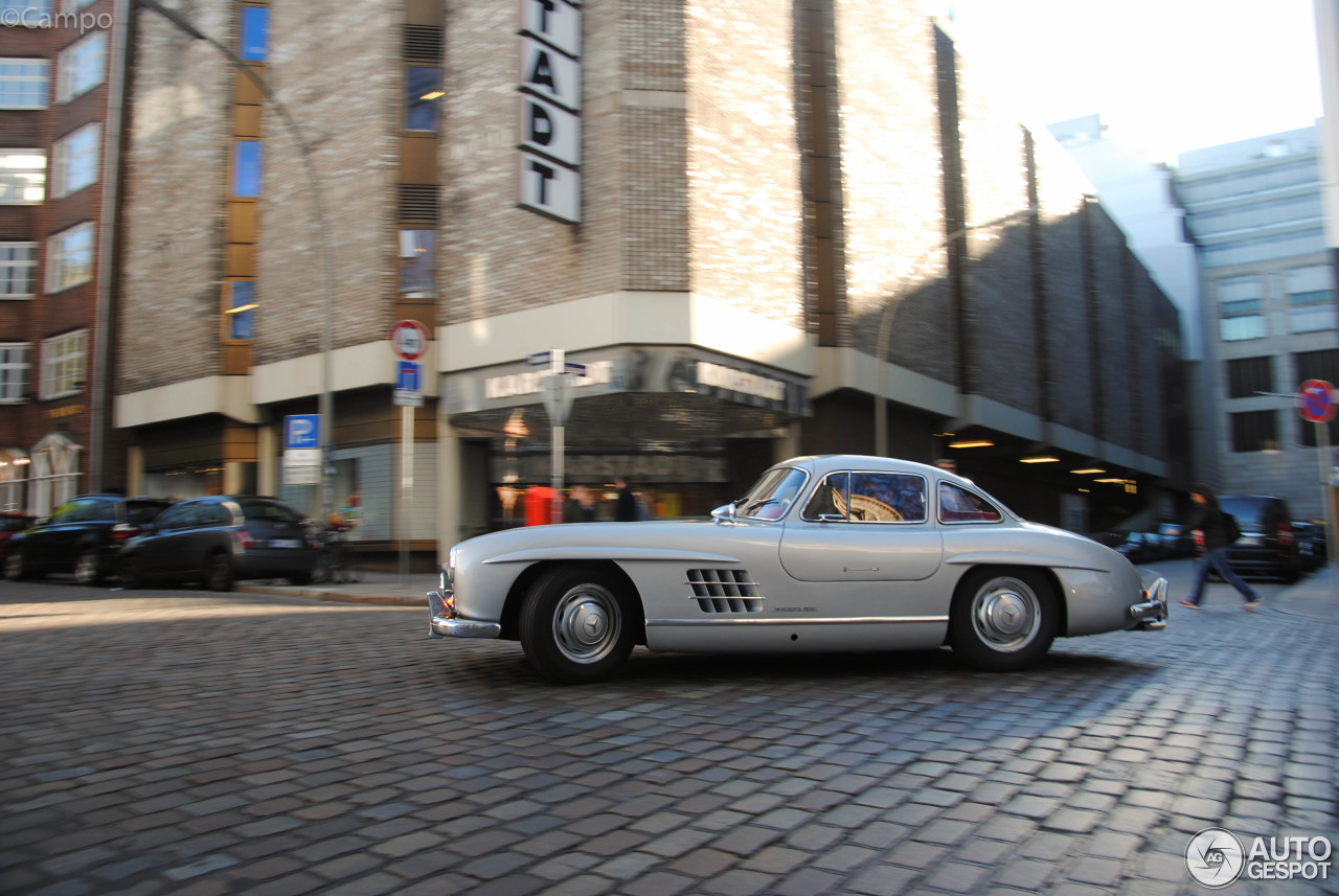 Mercedes-Benz 300SL Gullwing