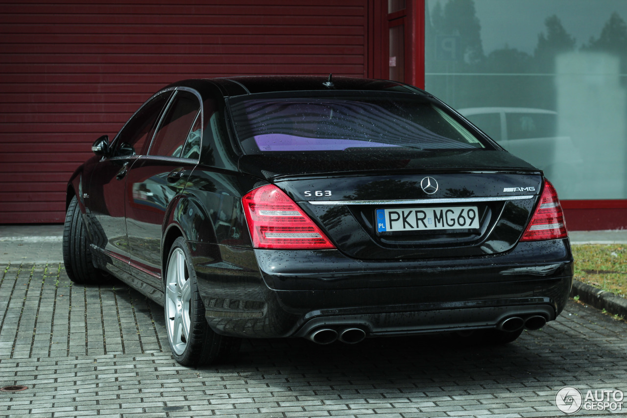 Mercedes-Benz S 63 AMG W221