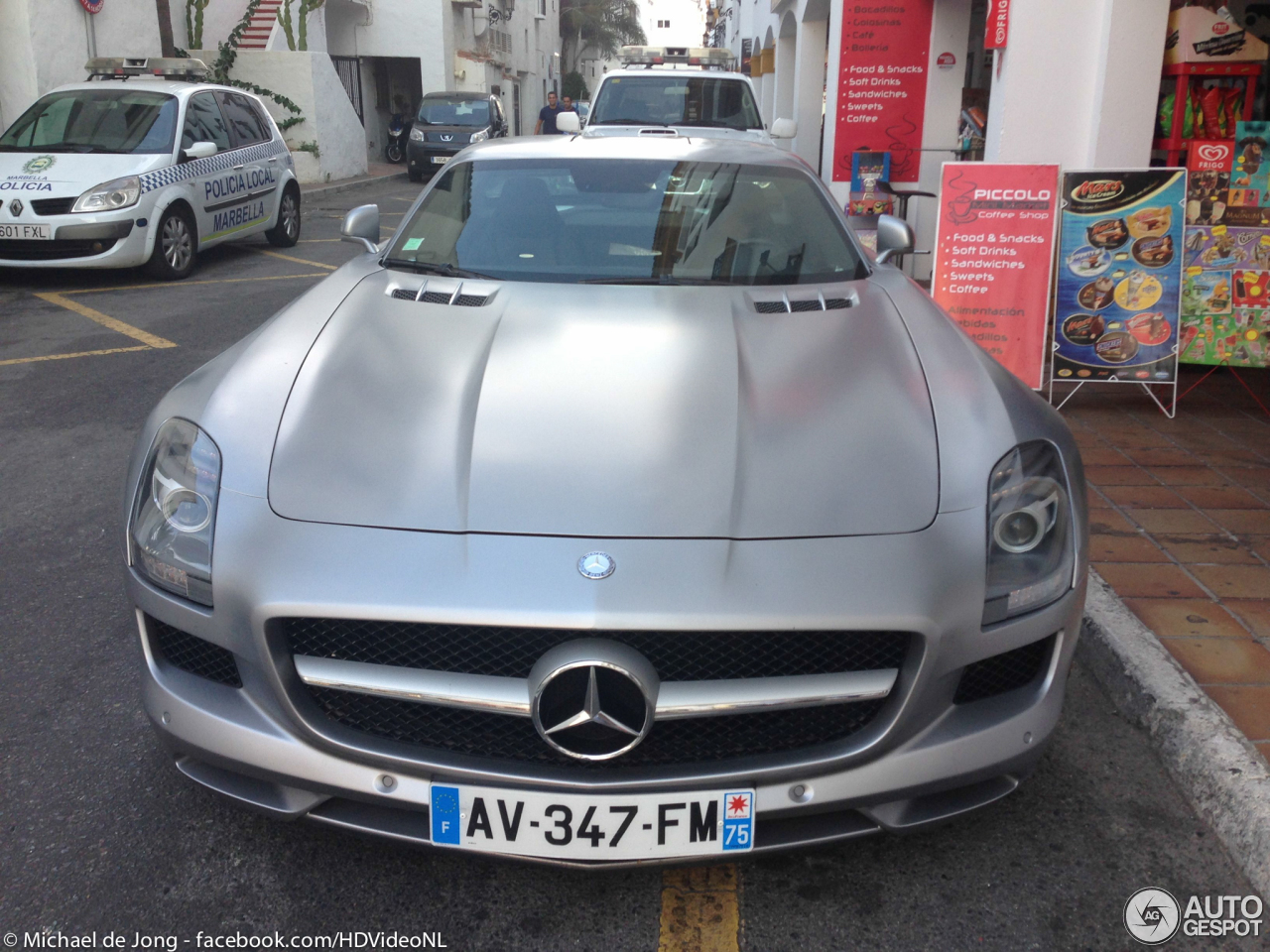 Mercedes-Benz SLS AMG