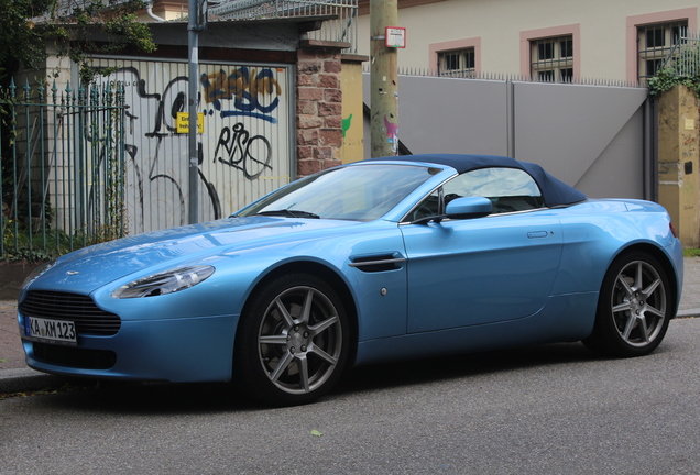 Aston Martin V8 Vantage Roadster