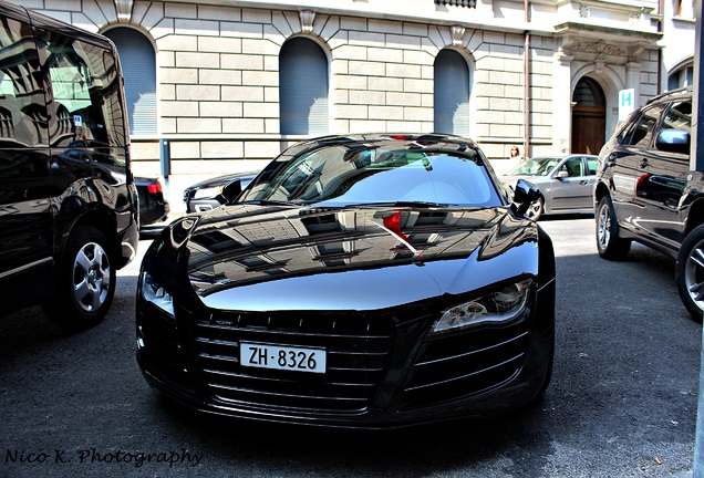 Audi R8 V10