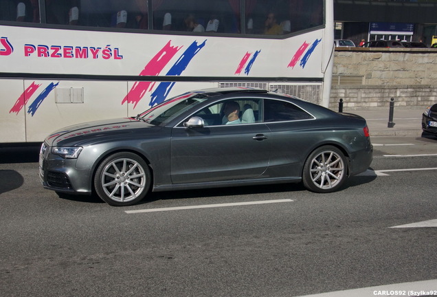 Audi RS5 B8 2012