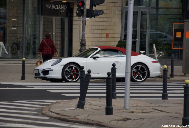 Porsche 991 Carrera 4S Cabriolet MkI