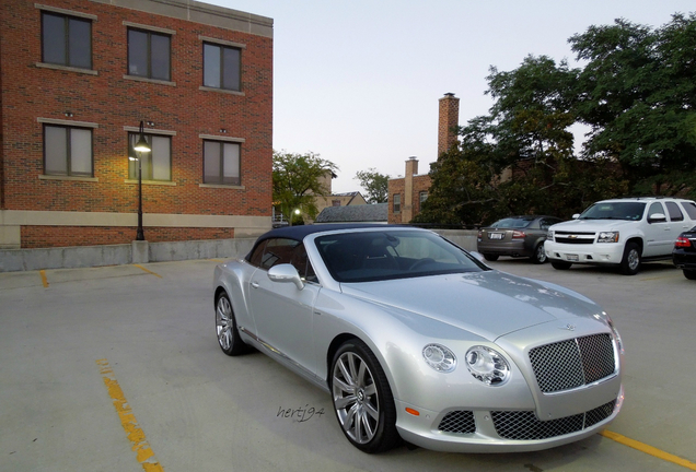 Bentley Continental GTC 2012