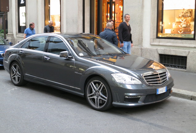 Mercedes-Benz S 65 AMG V221 2010