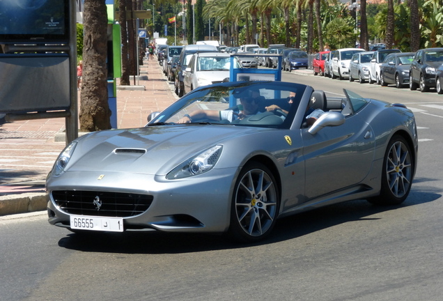 Ferrari California