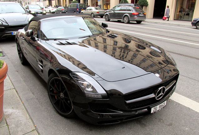 Mercedes-Benz SLS AMG GT Roadster