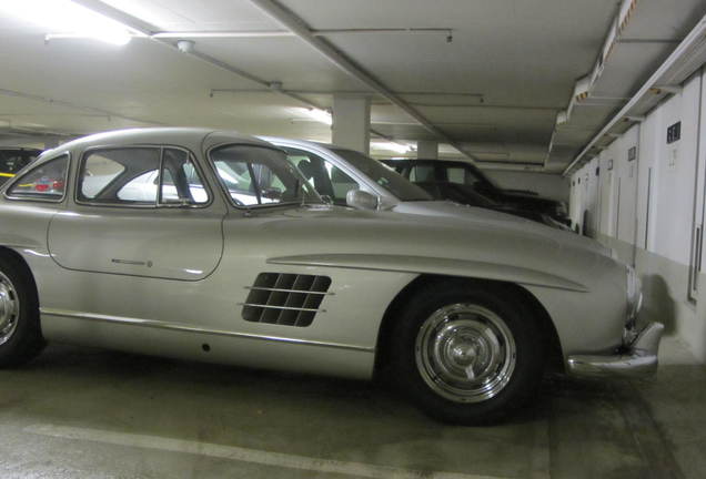 Mercedes-Benz 300SL Gullwing