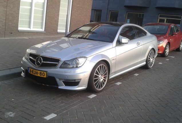 Mercedes-Benz C 63 AMG Coupé