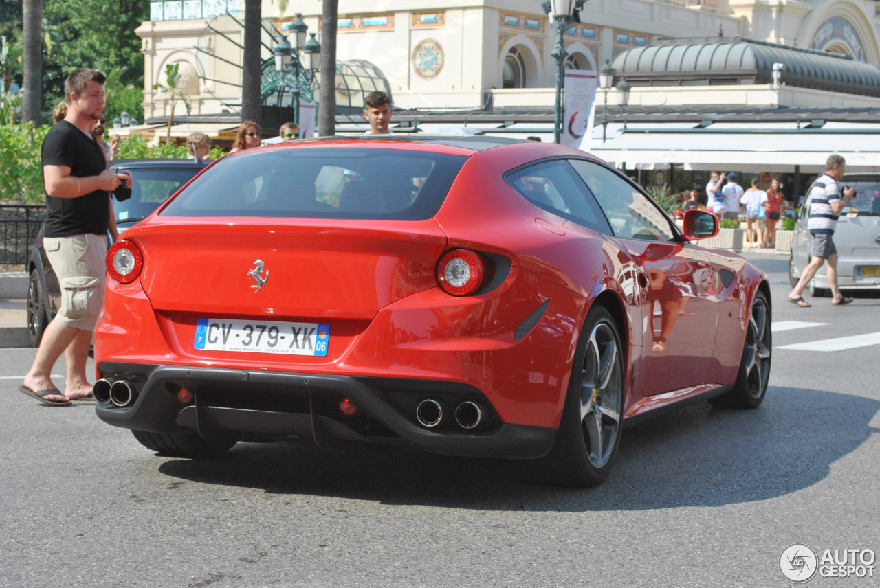 Ferrari FF