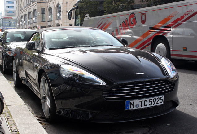 Aston Martin DB9 Volante 2013