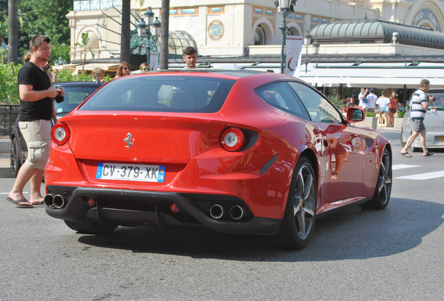 Ferrari FF