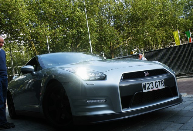 Nissan GT-R 2012