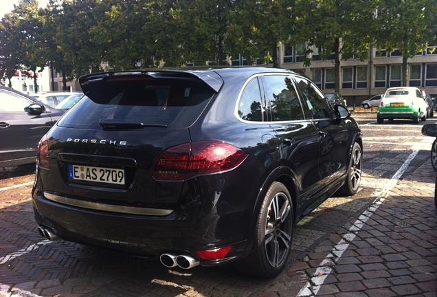 Porsche 958 Cayenne GTS