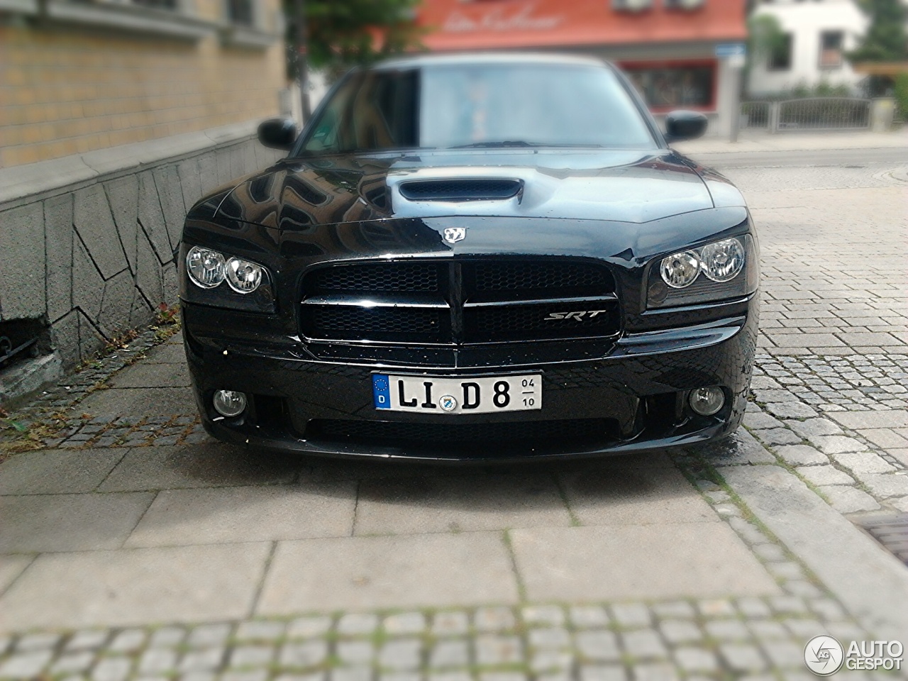 Dodge Charger SRT-8