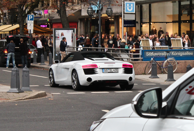 Audi R8 V8 Spyder 2013