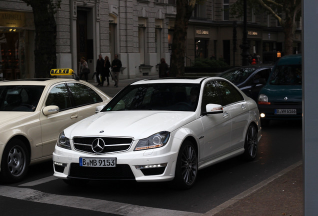 Mercedes-Benz C 63 AMG W204 2012