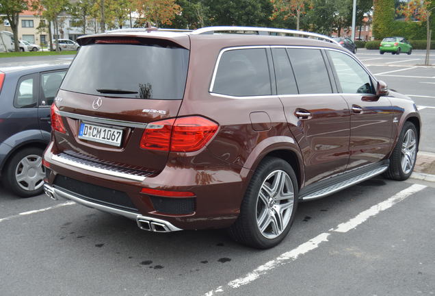 Mercedes-Benz GL 63 AMG X166