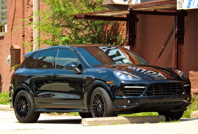 Porsche 958 Cayenne GTS