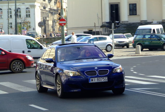 BMW M5 E60 2005