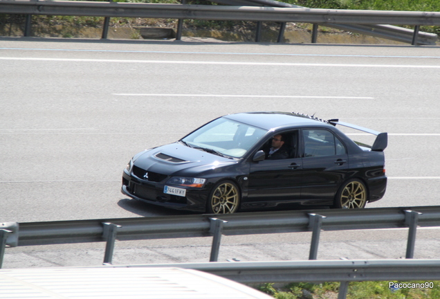 Mitsubishi Lancer Evolution IX MR