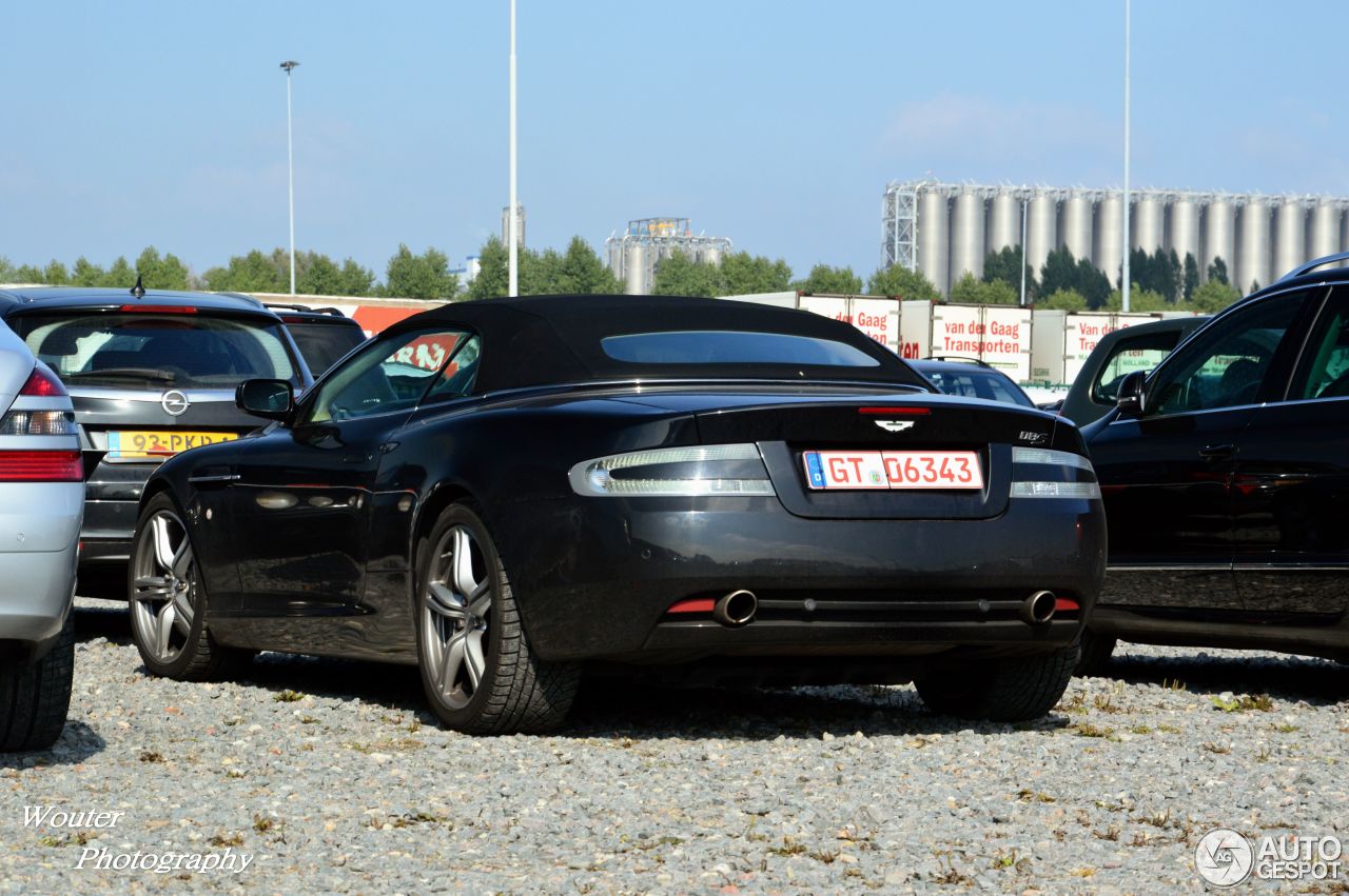 Aston Martin DB9 Volante