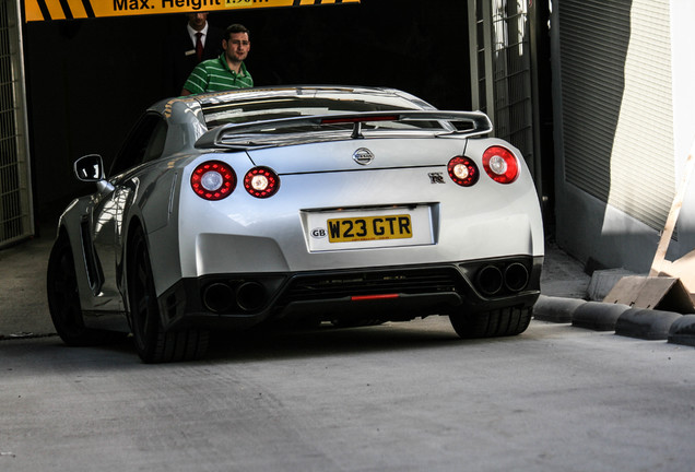 Nissan GT-R 2012