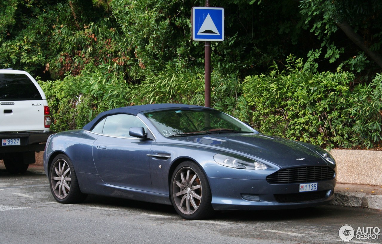 Aston Martin DB9 Volante