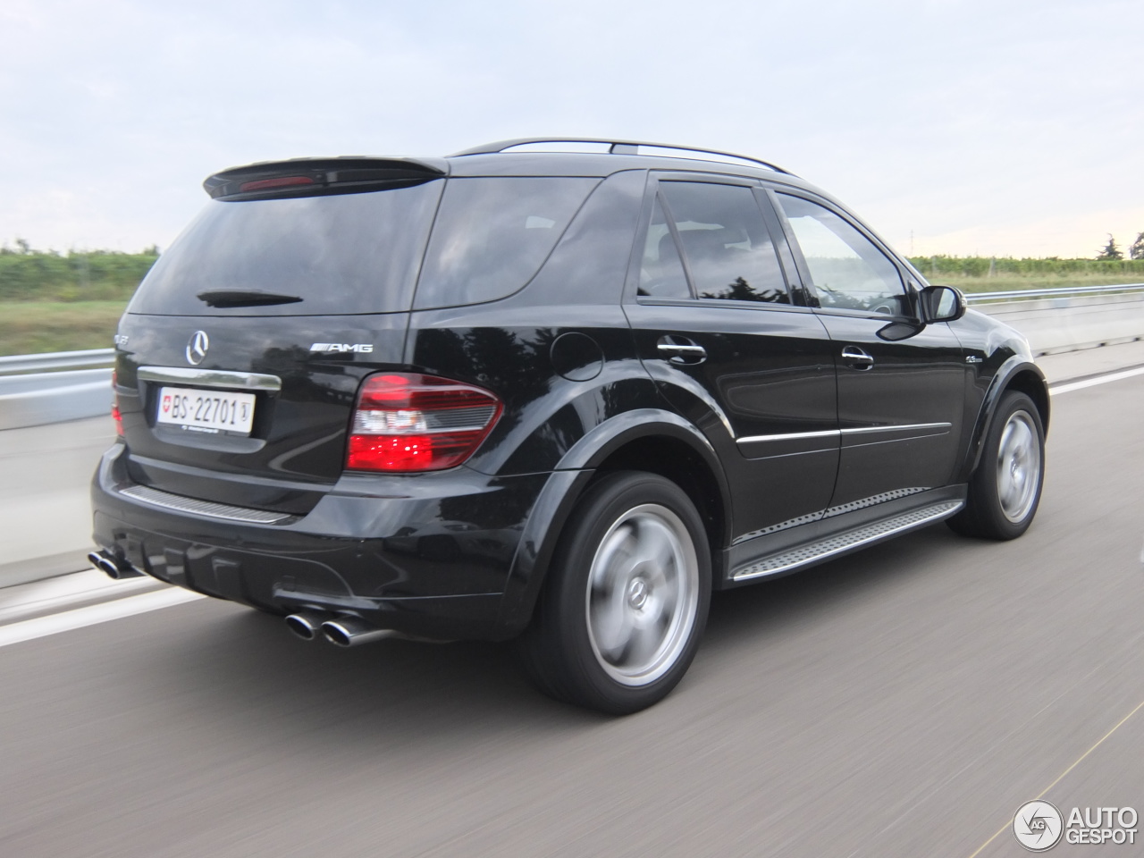 Mercedes-Benz ML 63 AMG W164