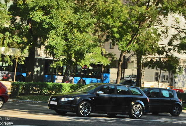 Audi RS4 Avant B7